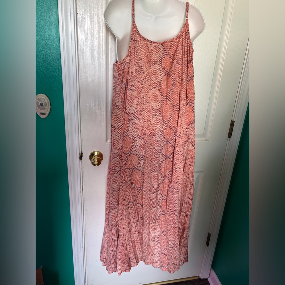 Ava & Viv Women's Maxi Dress Pink Snake Print Sleeveless Scoop Neck Size X